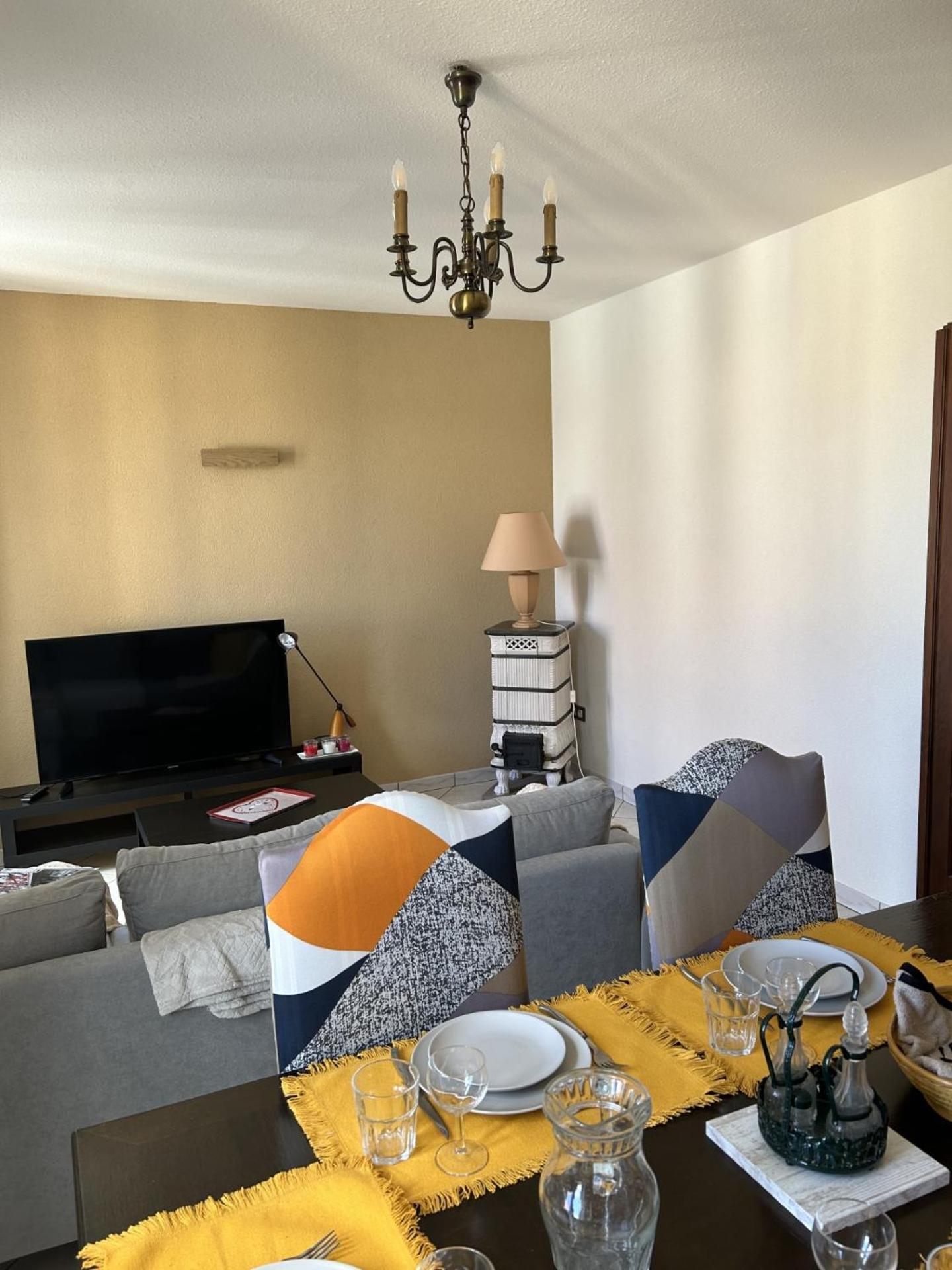 Le Petit Coin Des Oliviers Apartment กอลมาร์ ภายนอก รูปภาพ